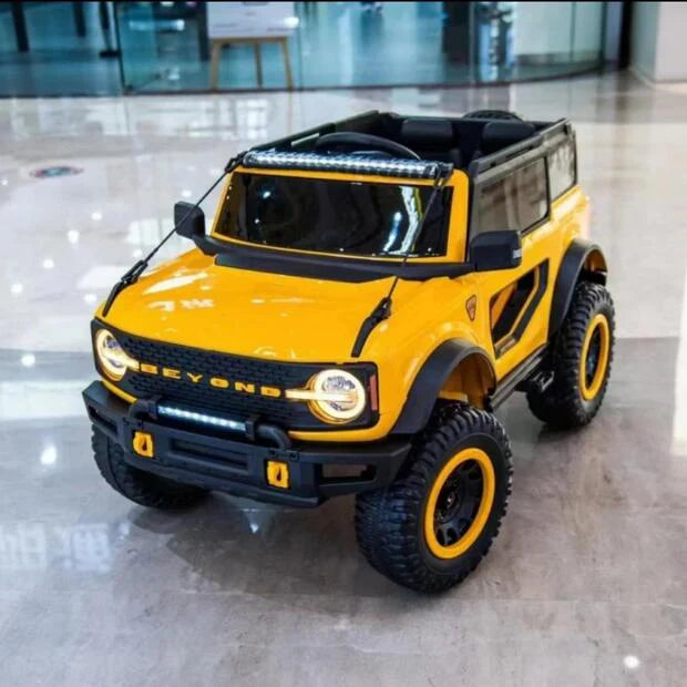 2024 Rutas Cr58 Espectacular Jeep Beyond • Blanco • 12 Voltios • Llantas de Hule • Asientos de Cuero • 4 Motores • Control Remoto  Hasta 5 Años