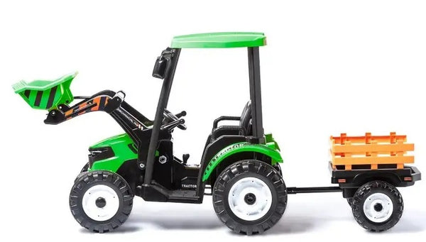 Rutas CR58 • Cosechador • 24 Voltios • 2 Motores • Color Verde • Llantas plásticas con banda de goma • Asiento plástico - Control Remoto • Carreta • Hasta 7 Años • R26