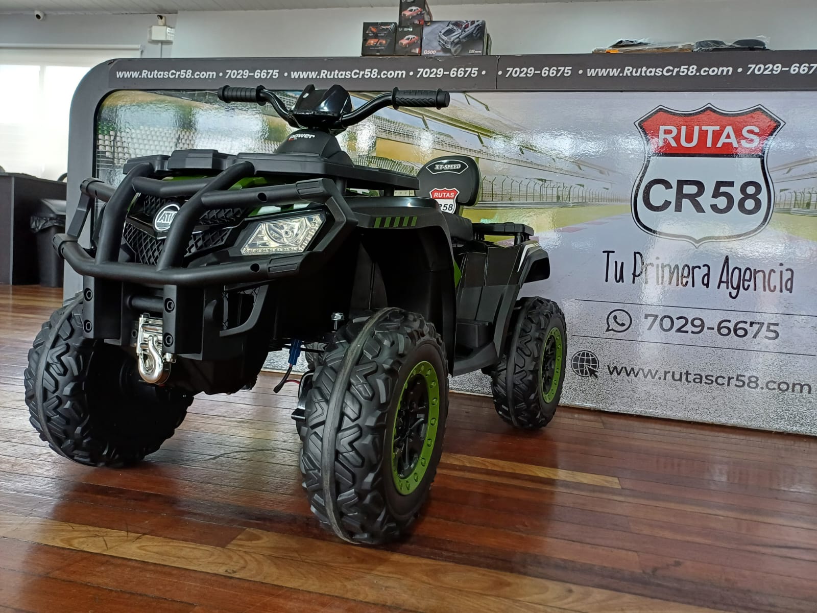 Encargo 2025 Rutas CR58 • ATV TRX • Verde • 24 Voltios • Llantas de hule • Asientos de cuero • Cuatro Motores • Hasta 8 Años.